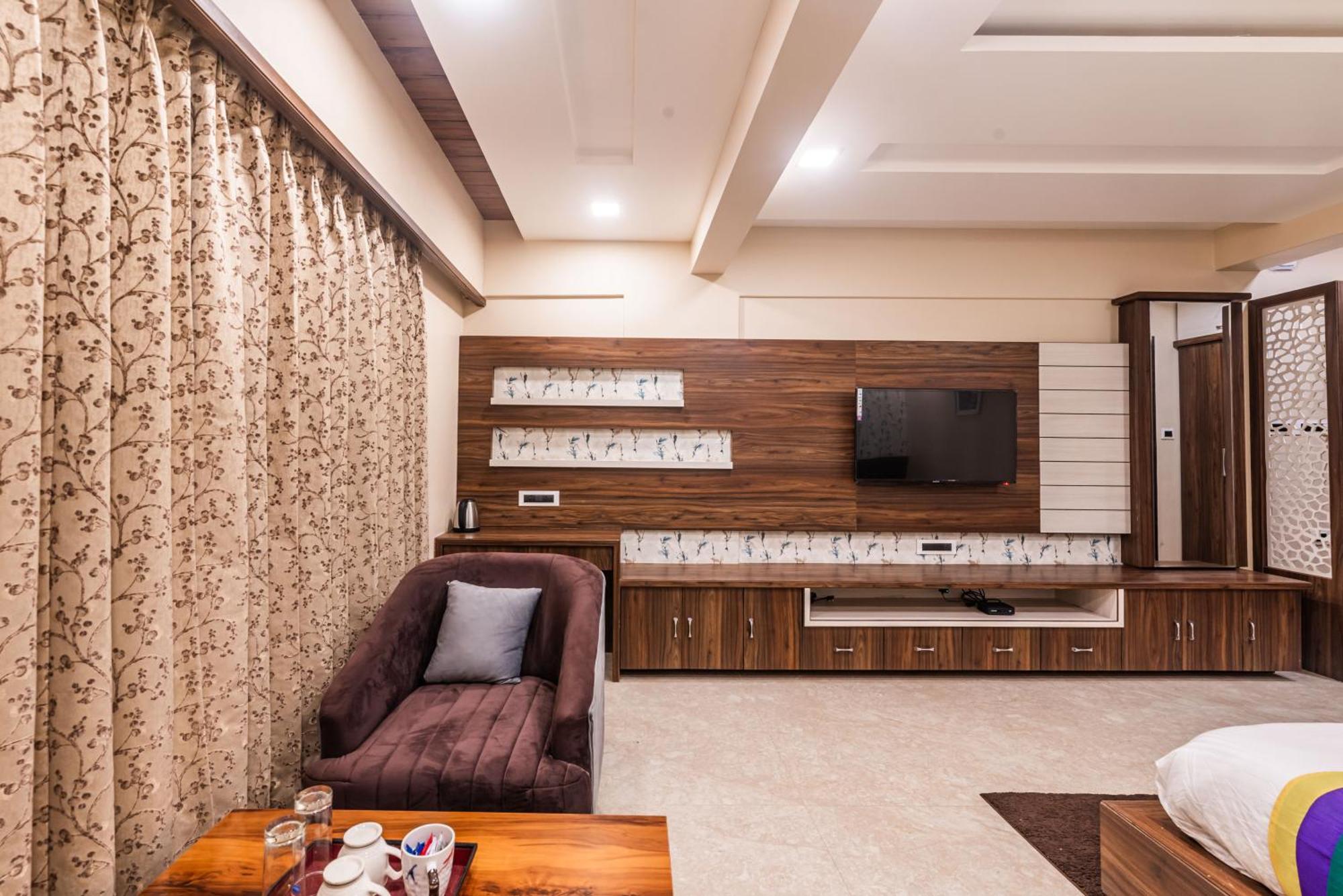 Lemon Wood Suites Пюн Екстериор снимка